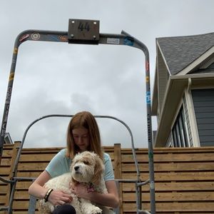 Meet your Posher, Fallon